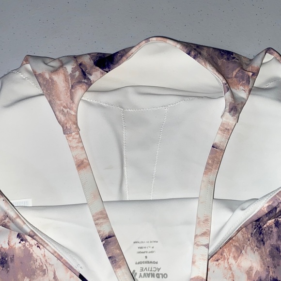 Old Navy Women’s Athletic Gym Crop Top With Built In Bra Marble Print Size Small - Picture 4 of 9
